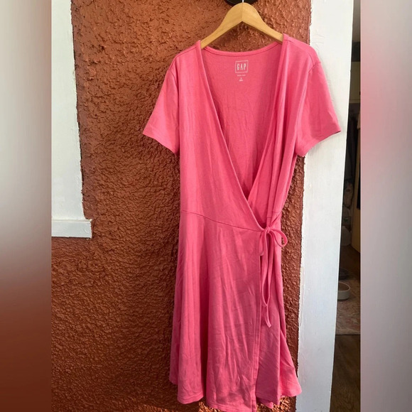 GAP Women’s Modern Wrap-Front Dress Apple Blossom Size Small Pima Cotton - Picture 1 of 5